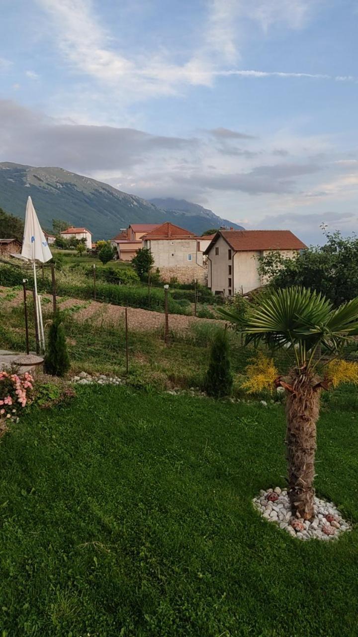 Guest House Stevovski Elshani Buitenkant foto