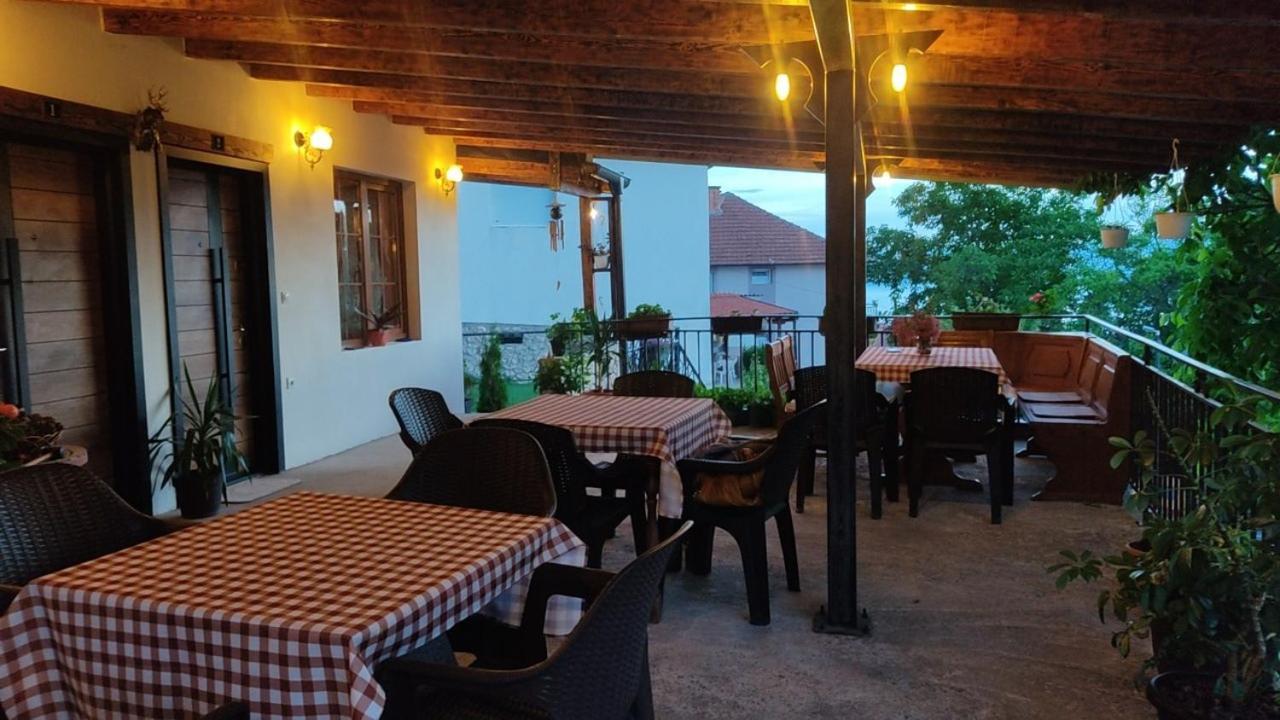 Guest House Stevovski Elshani Buitenkant foto